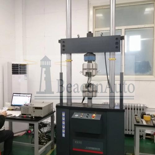 動靜態(tài)高溫疲勞試驗機技術指標