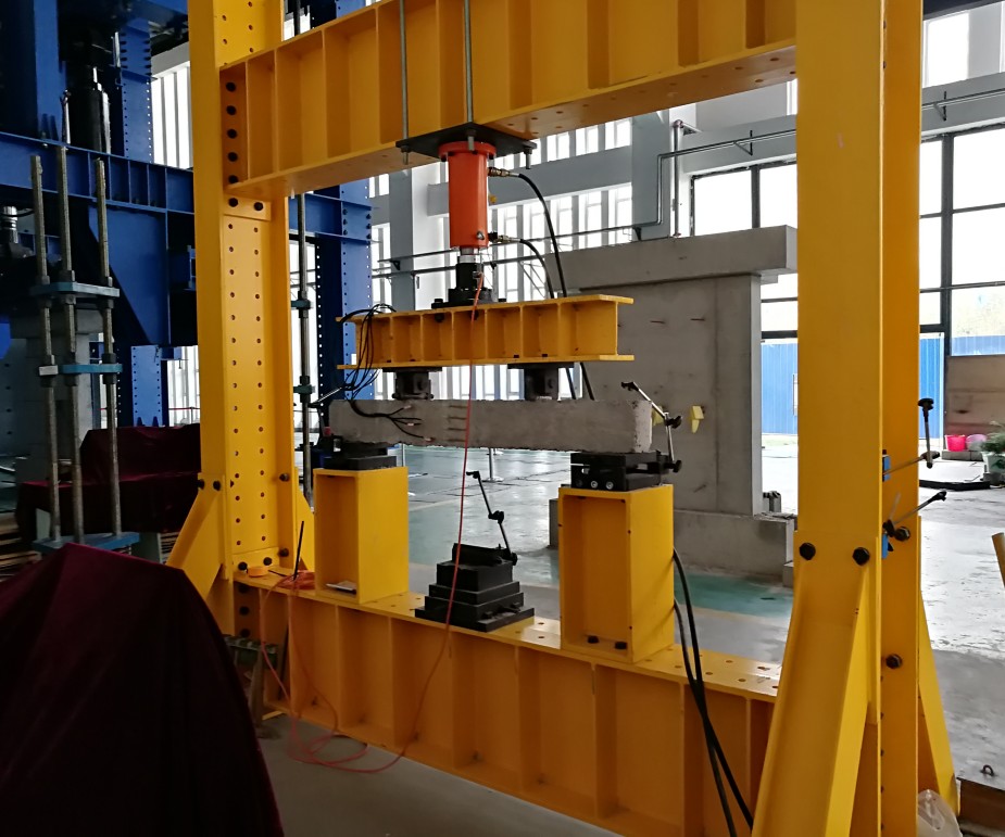 1644477649888256.jpg 結(jié)構(gòu)工程梁柱教學試驗系統(tǒng)1.JPG