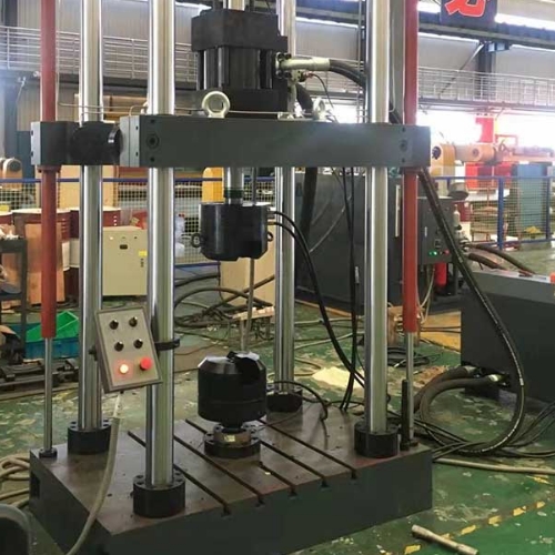 1710298306315253.png 8汽車緩沖器耐用疲勞試驗機.png